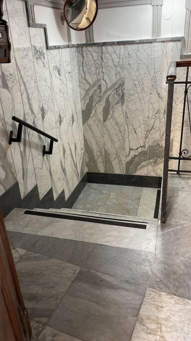 Nel Cuore Del Vomero Apartament Napoli Eksteriør billede
