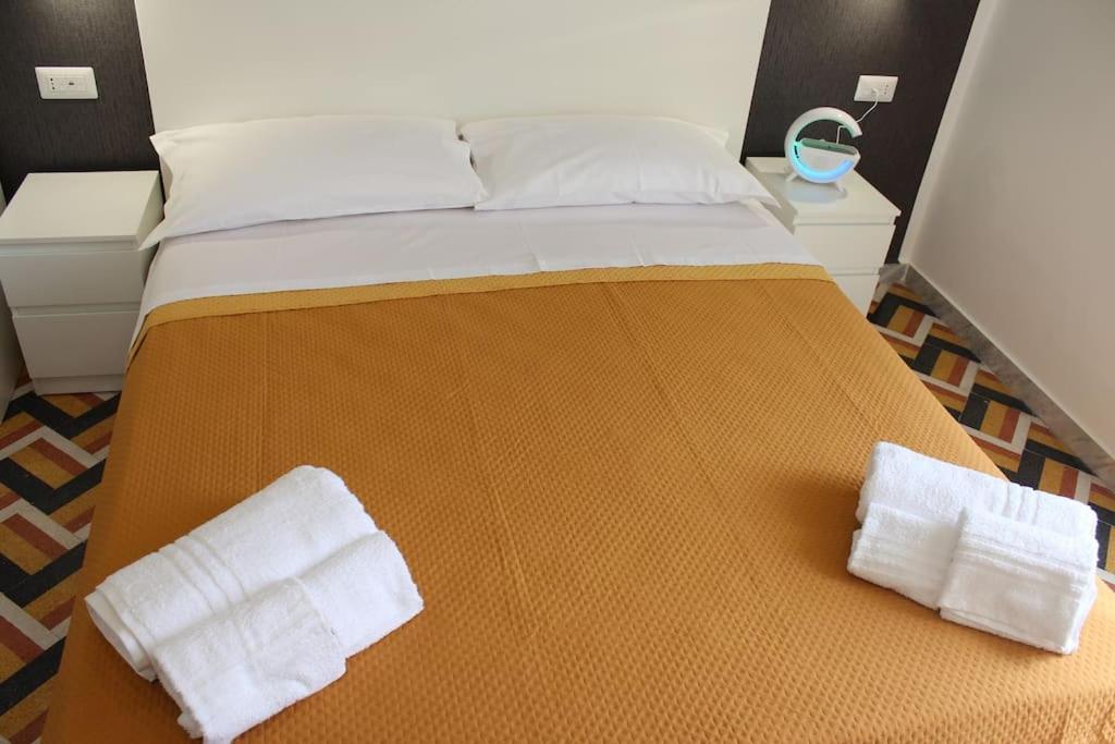 Nel Cuore Del Vomero Apartament Napoli Eksteriør billede
